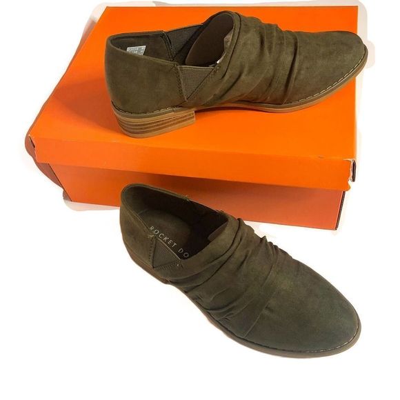 ModCloth Work Your Way Up Loafer - Picture 2 of 5